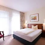 Kurhaus Am Inselsee 4* Güstrow