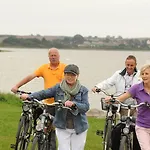 Kurhaus Am Inselsee מלון 4*
