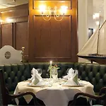 מלון Kurhaus Am Inselsee