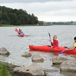 Kurhaus Am Inselsee מלון Güstrow