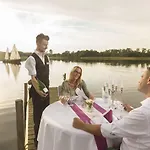 Kurhaus Am Inselsee מלון Güstrow