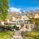 Kurhaus Am Inselsee 4*