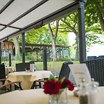 Kurhaus Am Inselsee מלון