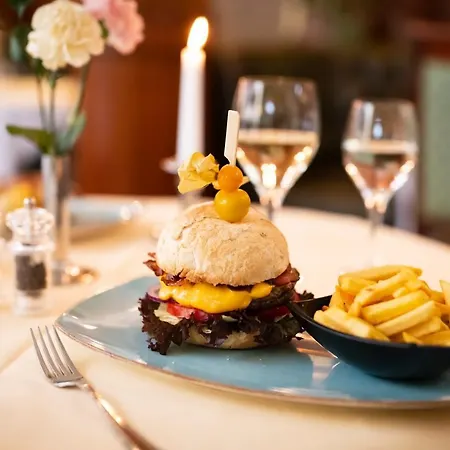 Kurhaus Am Inselsee Hotel 4*