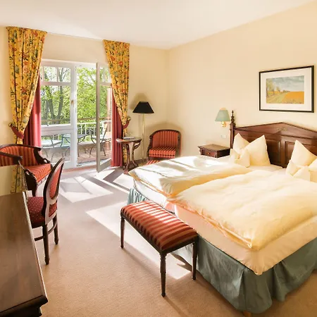 Kurhaus Am Inselsee מלון 4*