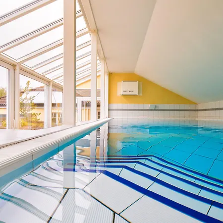 Kurhaus Am Inselsee 4*