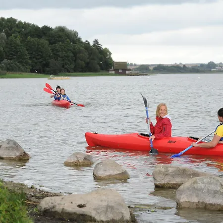 Kurhaus Am Inselsee فندق Güstrow