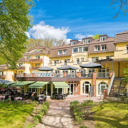 Kurhaus Am Inselsee 4*