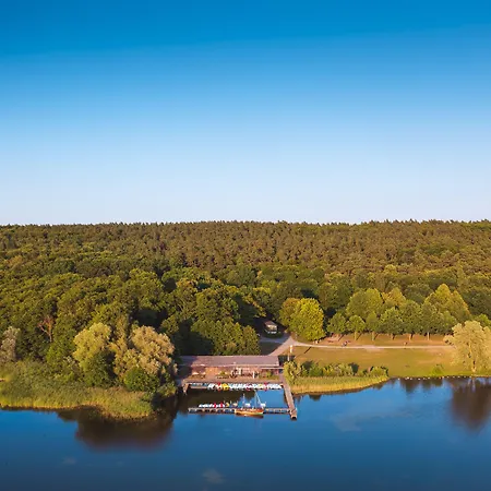 Kurhaus Am Inselsee 4* 구슈트로프