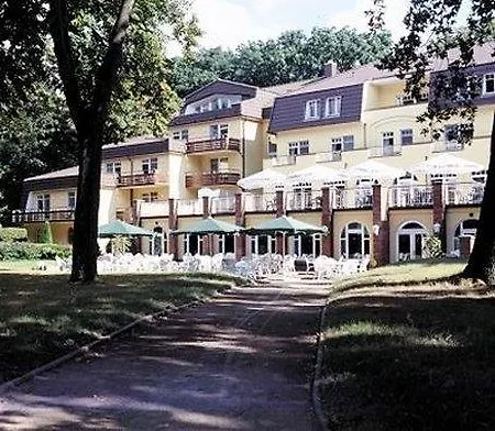 מלון Kurhaus Am Inselsee