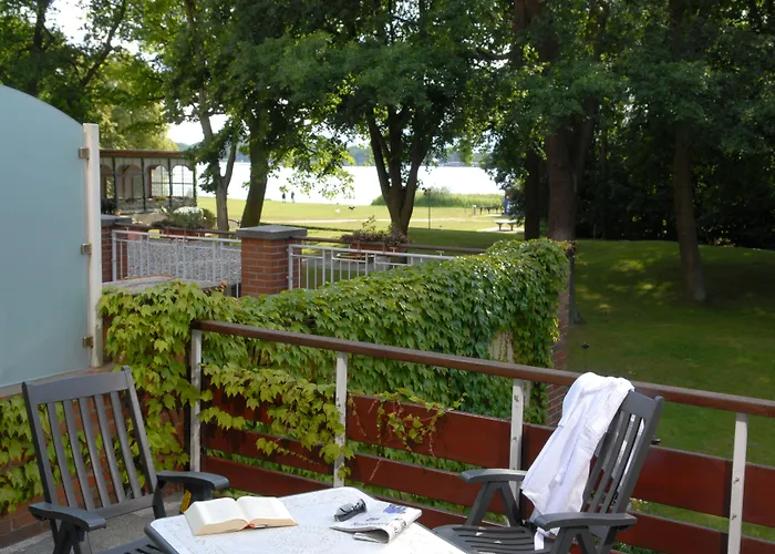 Kurhaus Am Inselsee 4* Güstrow