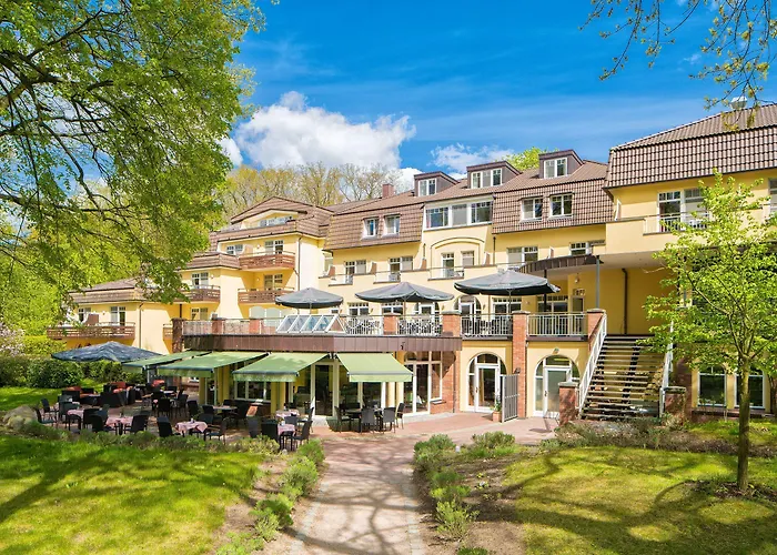 Kurhaus Am Inselsee 4*